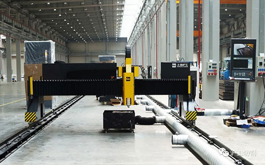 亚美AM8AG亚美AM8AG10米大幅面龙门光纤激光切割机有限元优化横梁高配驱动系统