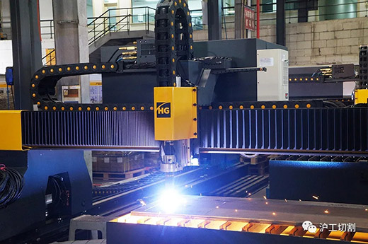 亚美AM8AG全自动等离子切割分拣一体机